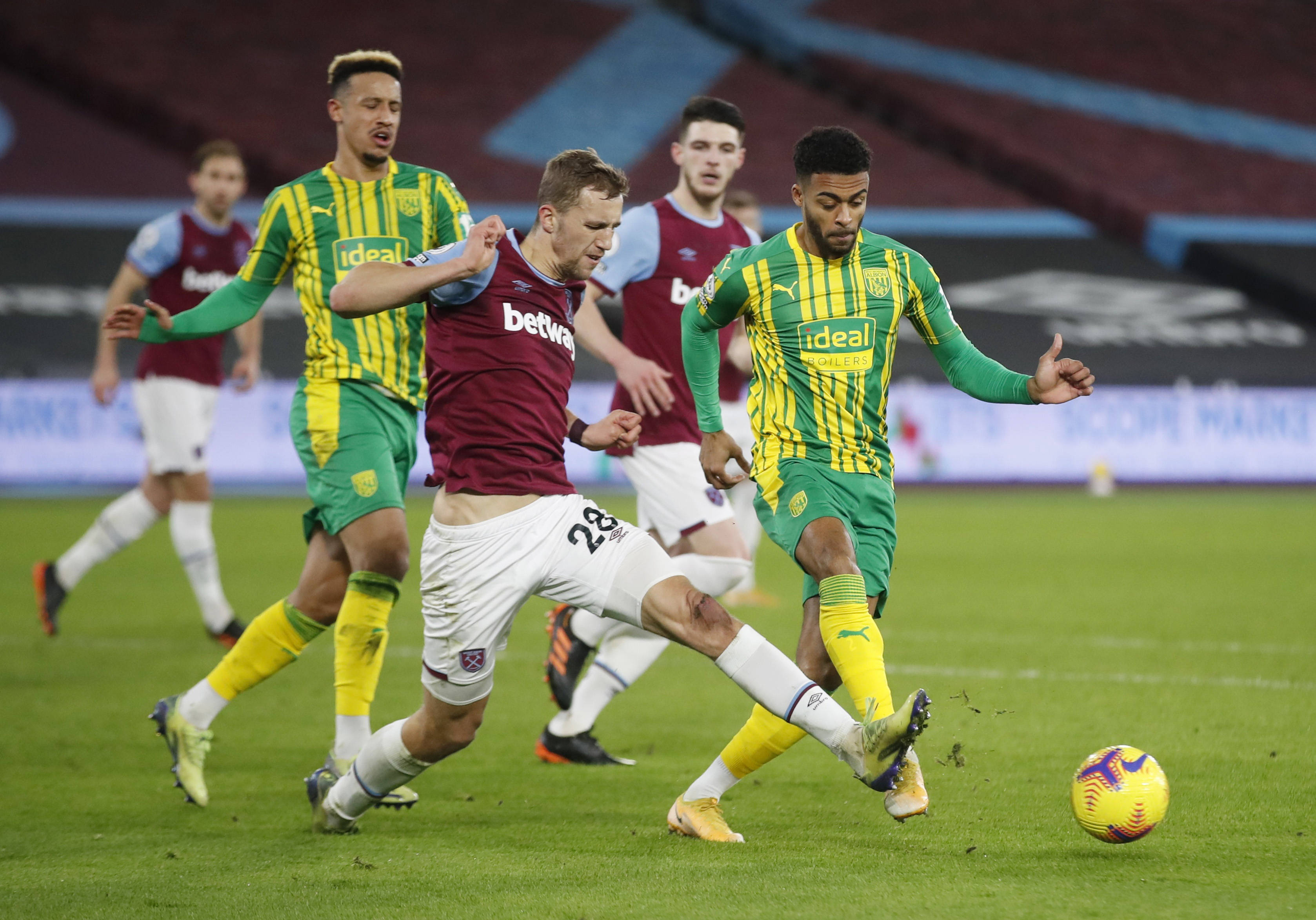 不仅是对个 不仅是对个